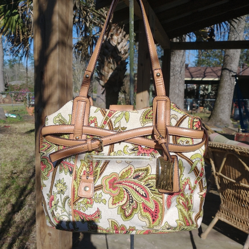 Etienne Aigner purse